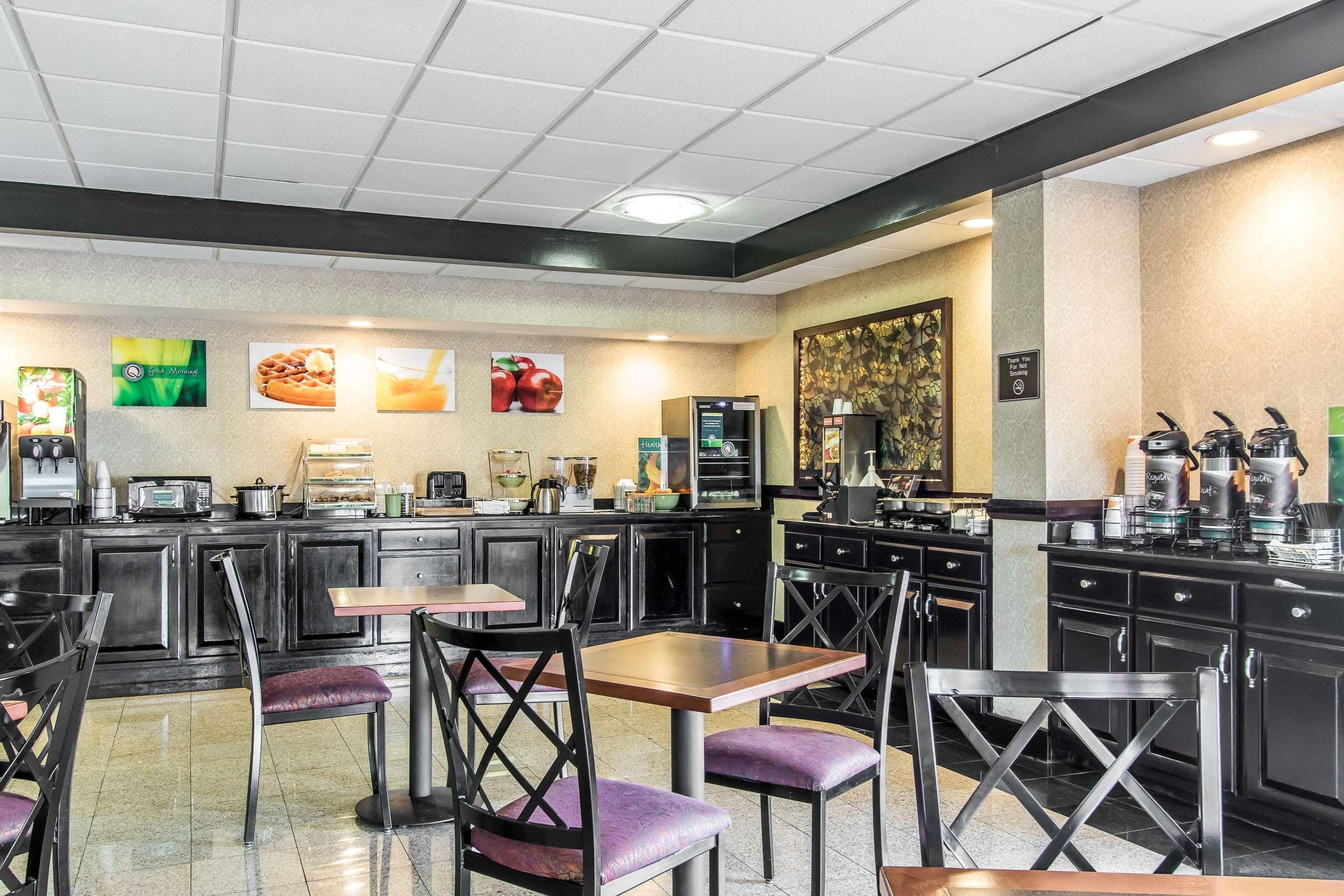 Quality Inn & Suites Memphis East Extérieur photo